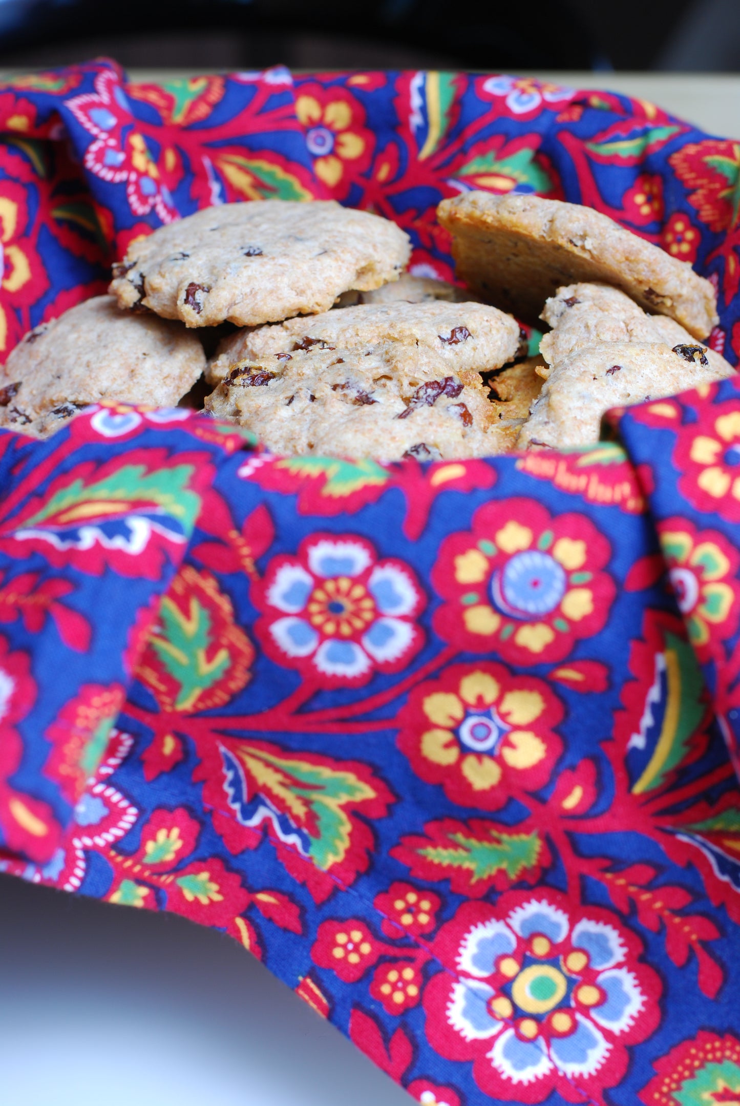 Shirini Keshmeshi - Persian Raisin Cookies